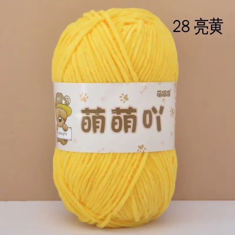 Fil chenille velours 50 g StitchNest™ — spécial amigurumi & crochet (115 m)