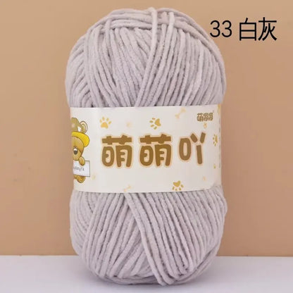 Fil chenille velours 50 g StitchNest™ — spécial amigurumi & crochet (115 m)