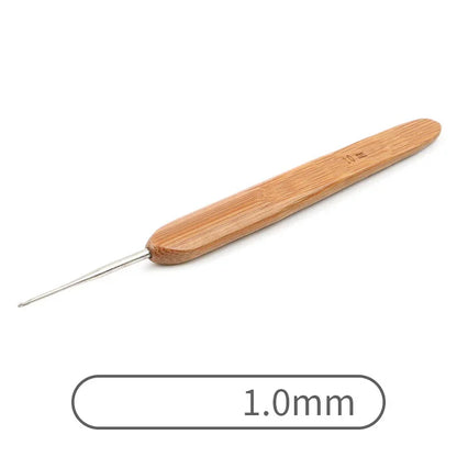 Crochets ergonomiques bambou & aluminium StitchNest™ — 0,5 à 6,0 mm (au choix)