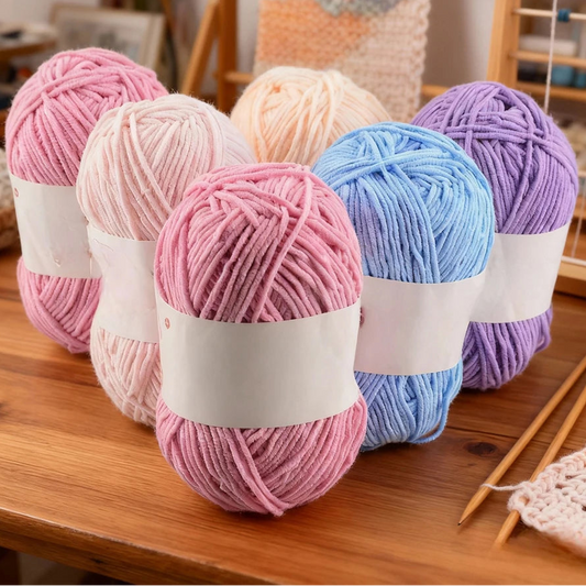 Fil chenille velours 50 g StitchNest™ — spécial amigurumi & crochet (115 m)