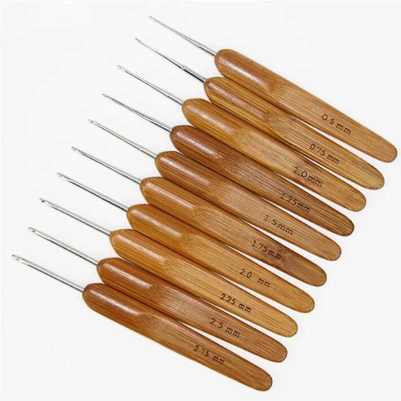 Crochets ergonomiques bambou & aluminium StitchNest™ — 0,5 à 6,0 mm (au choix)