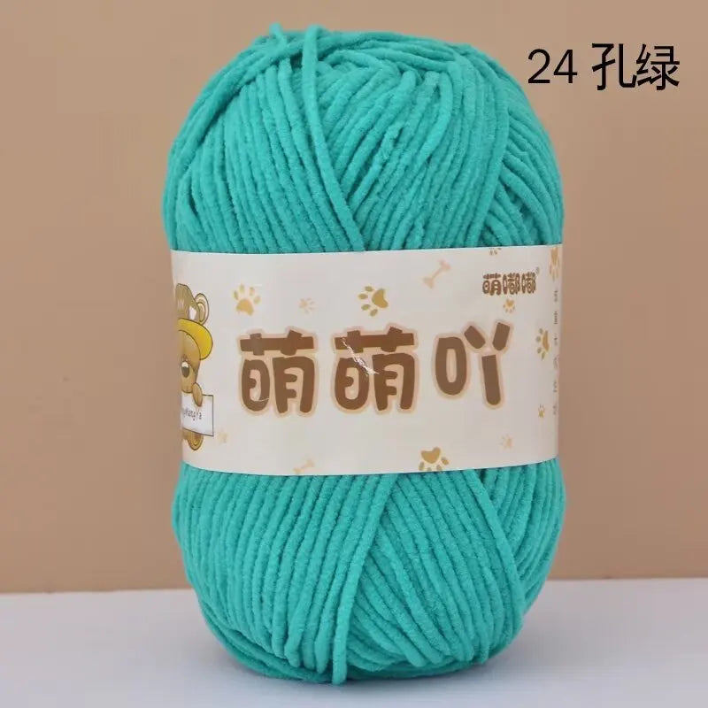 Fil chenille velours 50 g StitchNest™ — spécial amigurumi & crochet (115 m)