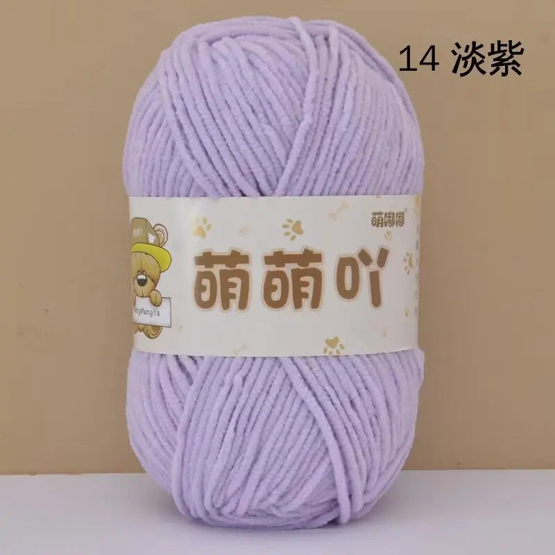 Fil chenille velours 50 g StitchNest™ — spécial amigurumi & crochet (115 m)
