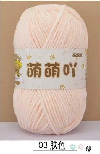 Fil chenille velours 50 g StitchNest™ — spécial amigurumi & crochet (115 m)