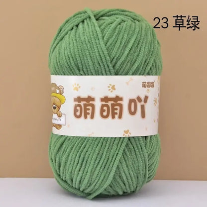 Fil chenille velours 50 g StitchNest™ — spécial amigurumi & crochet (115 m)