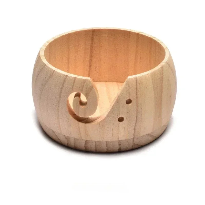 Bol à laine en bois StitchNest™ — guide-fil + trous porte-aiguilles (Ø 15 cm)