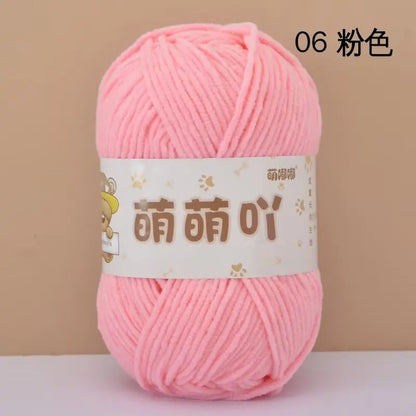 Fil chenille velours 50 g StitchNest™ — spécial amigurumi & crochet (115 m)