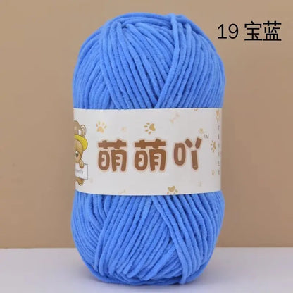 Fil chenille velours 50 g StitchNest™ — spécial amigurumi & crochet (115 m)